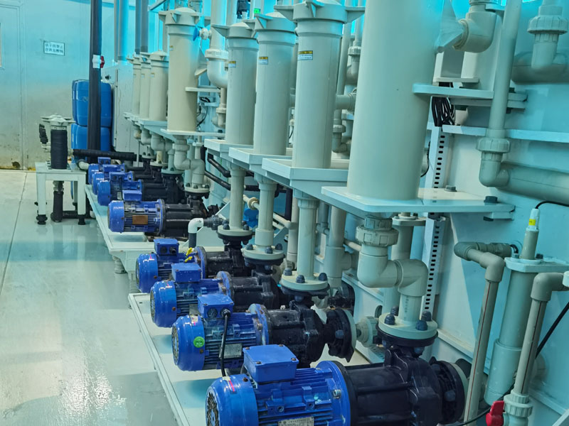 The strengths and weaknesses of self priming pumps, centrifugal pumps, and submersible pumps